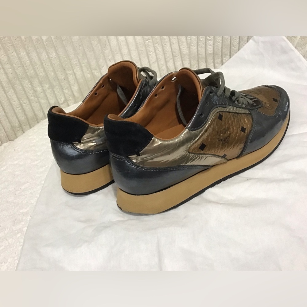 MCM Sneakers - Picture 7 of 8